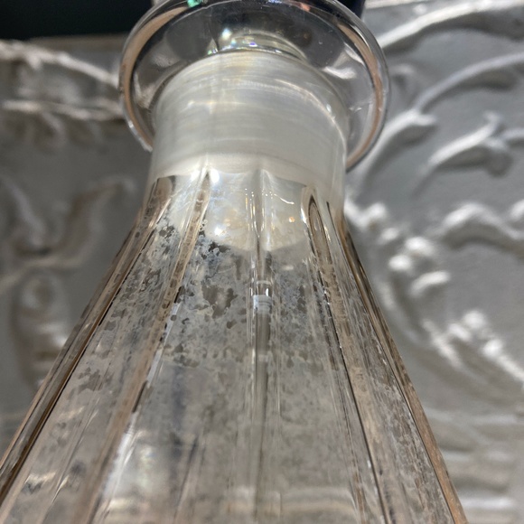 🌟 Vintage Starburst Shaped Decanter - Unique & Rare 🌟 - Picture 4 of 5